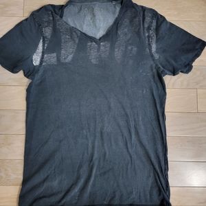 GUESS Mens T Shirt Gently Worn XS